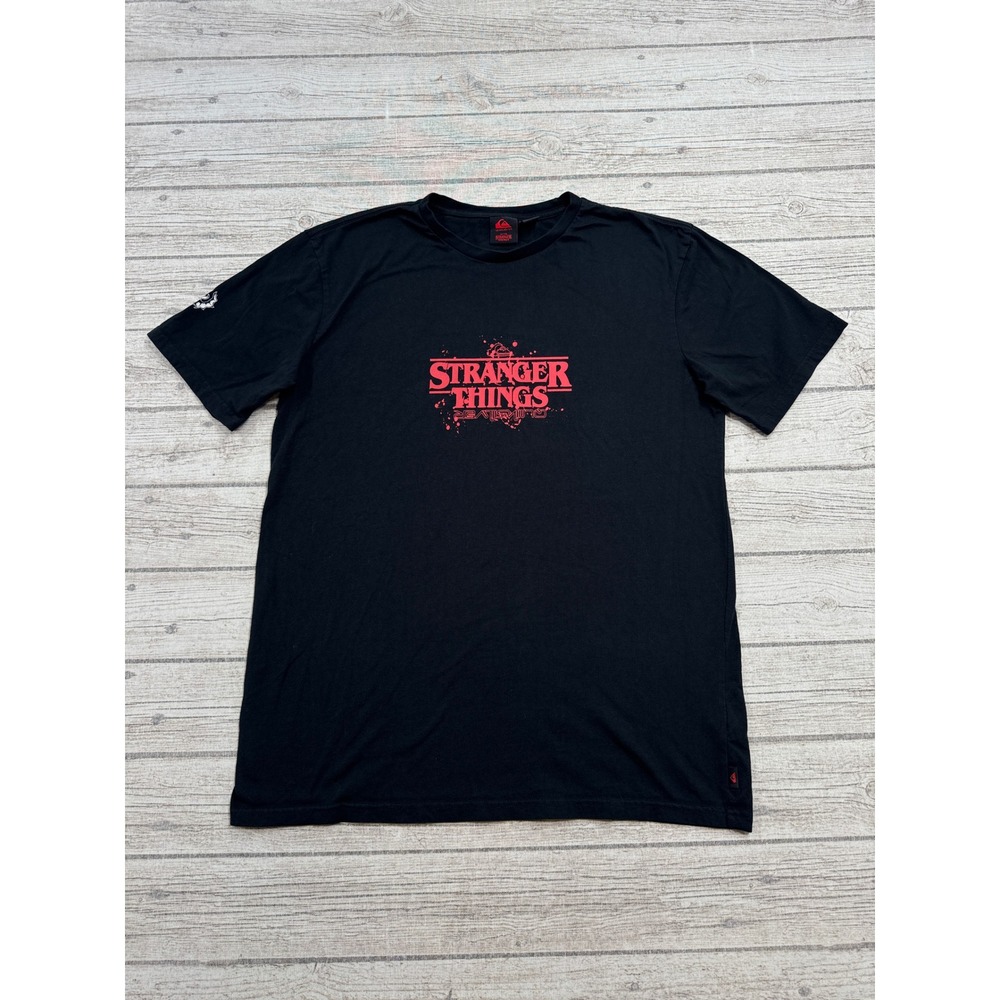 Quiksilver x Stranger Things T-Shirt Men's Large Black TV Show Horror Streetwear
